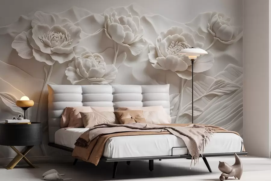 fototapet O imitație florală albă de sculptură în relief cu flori mari de bujor detaliate pe un fundal simplu w08612