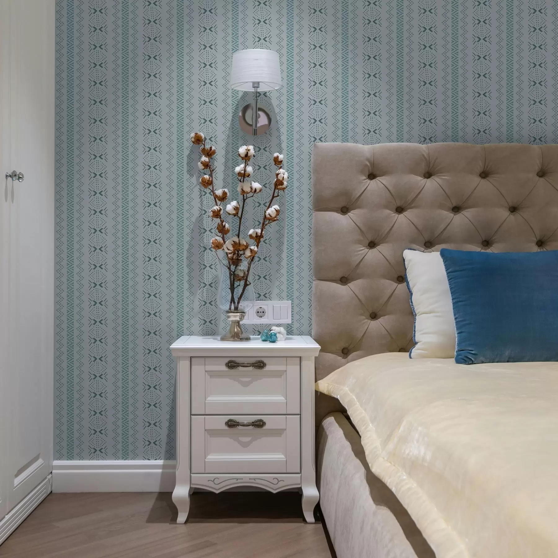 fototapet Geometrie cu broderie ucraineană pe un fundal albastru a00139