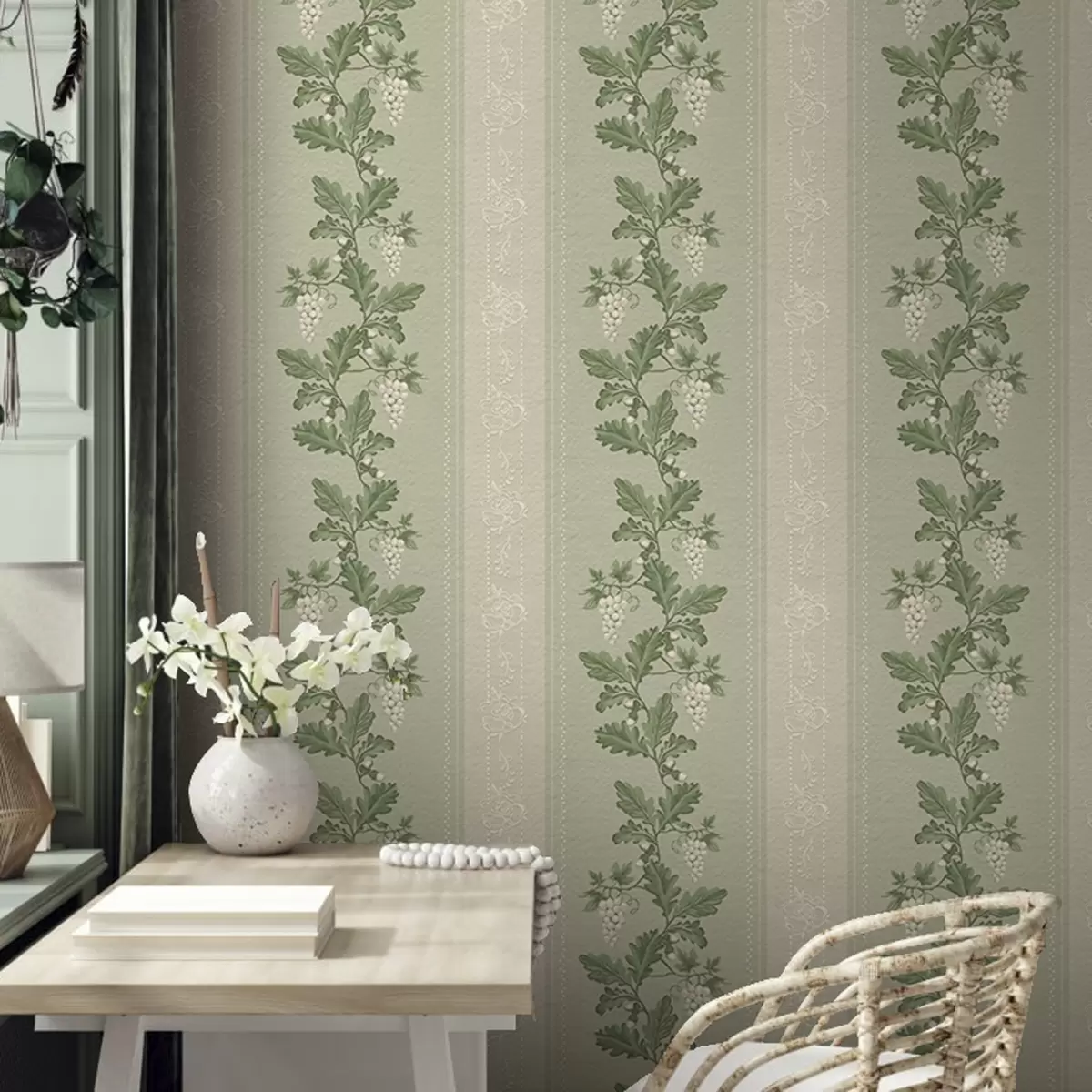 Wallpaper Ciorchini de struguri și dantelă, model clasic verde a00223