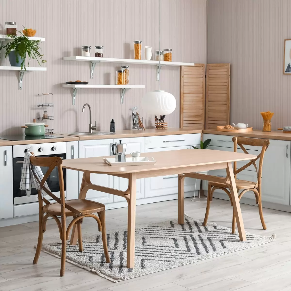 Wallpaper Dungi verticale roz deschis într-un stil delicat a00567