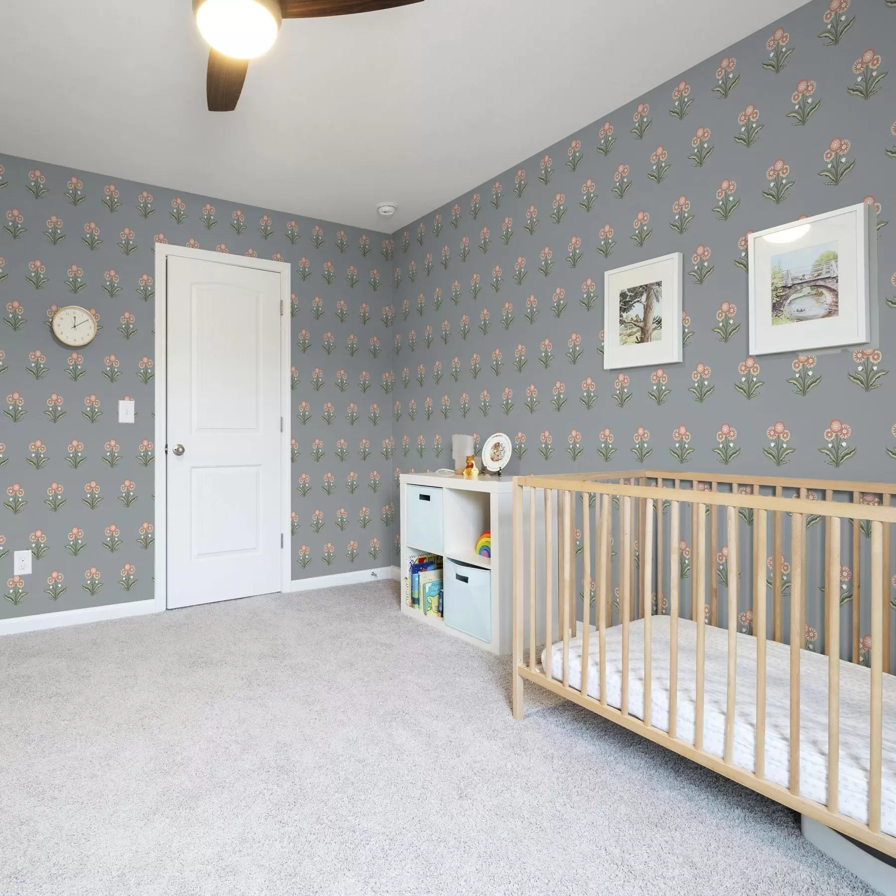 fototapet Flori stilizate pe un fundal gri-albastru, paletă caldă a00494