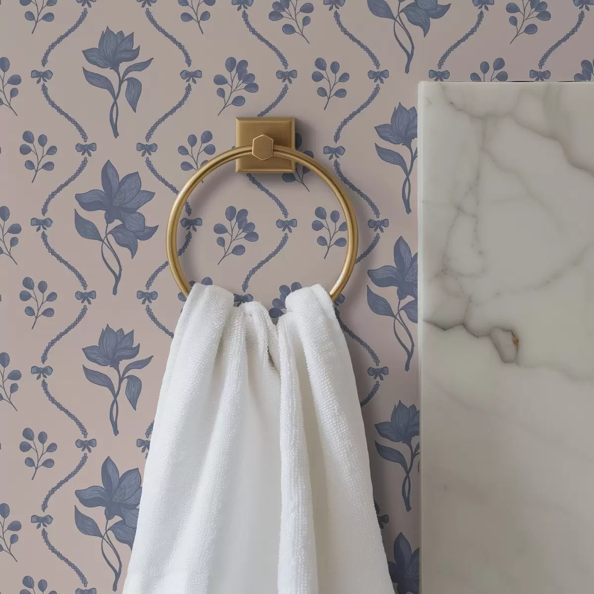 Wallpaper Flori mici și panglici în nuanțe de albastru și roz a00808v3