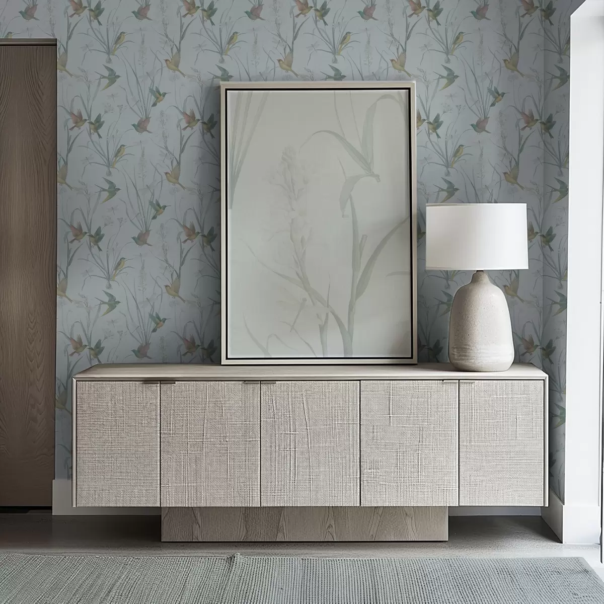 Wallpaper Păsări printre ierburile de pe pajiște, pe un fundal cenușiu-albastru a00776