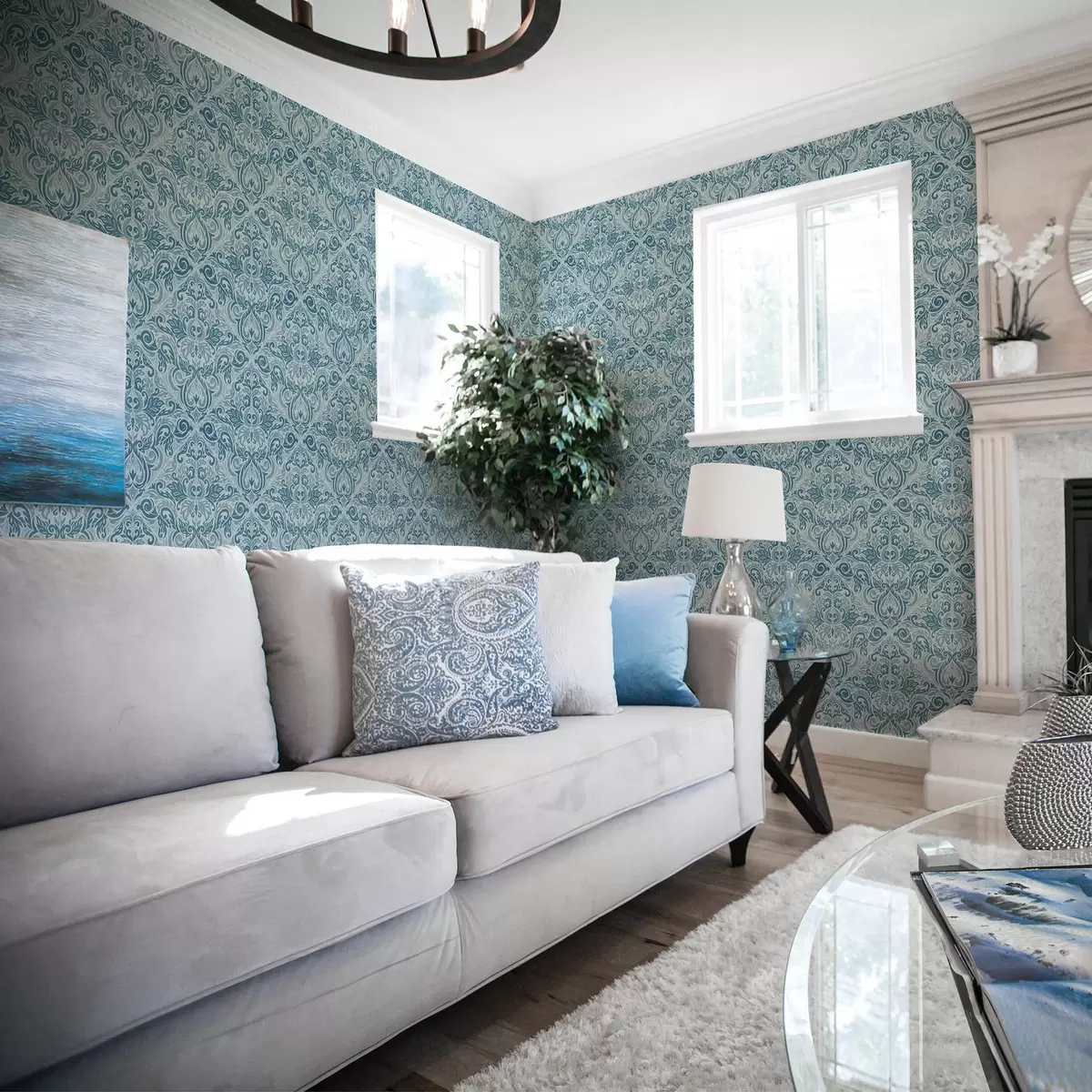 Wallpaper Damasc clasic, albastru intens pe fond albastru deschis a00826