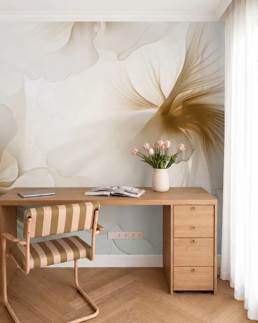 fototapet Flori delicate, cu petale vaporoase și translucide, în stil acuarelă, într-o compoziție florală elegantă w05360v1